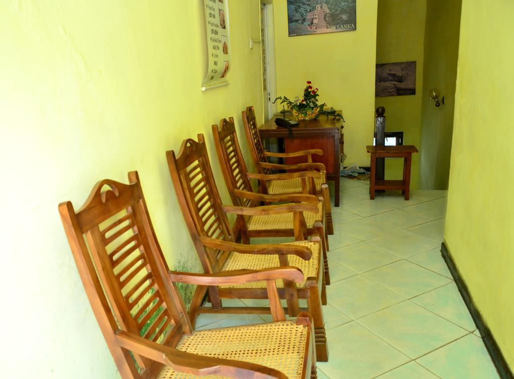 فندق The Garden Rest كاندي المظهر الخارجي الصورة